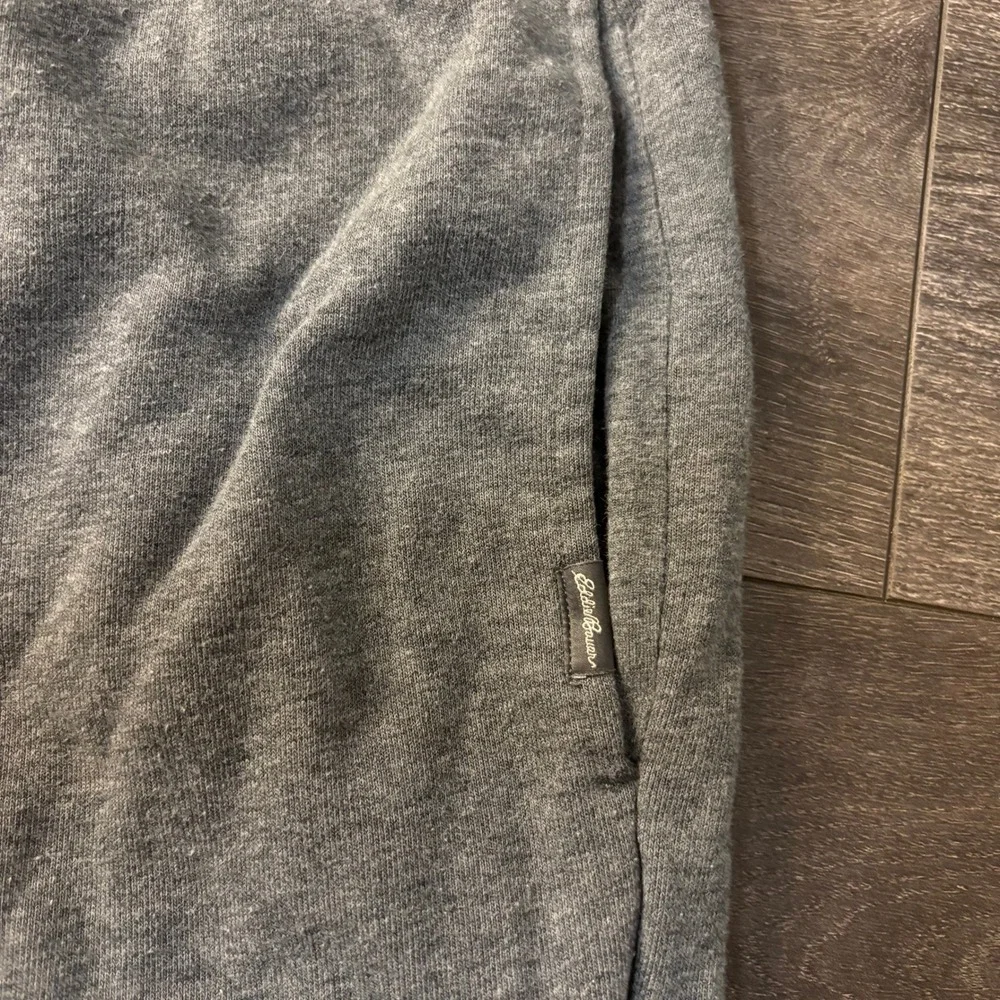 Eddie Bauer Lounge Mens Large Gray Cotton Blend Drawstring‎ Raw Hem Jogger Pants